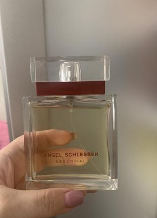 Angel schlesser essential