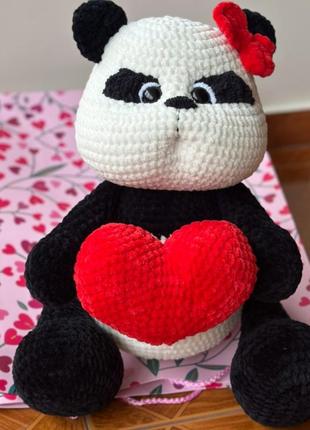 Панда вязаная ручной работы