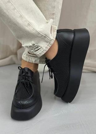 Натуральные лоферы