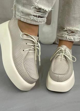 Натуральные лоферы