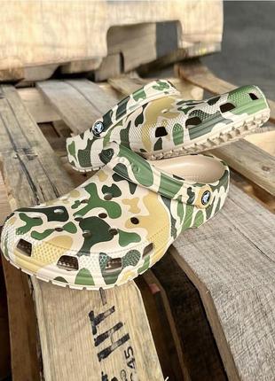 Крокс классик клог мужские камуфляж crocs classic clog printed camo1 фото