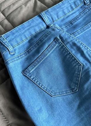 Жіночі джинси8 фото