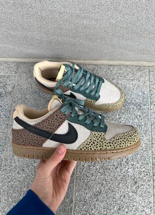 Женские кроссовки коричневые в стиле dunk low safari