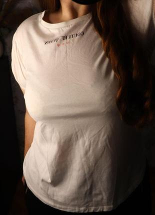 Нова біла футболка, бавовна, тягнеться, розмір 44-46