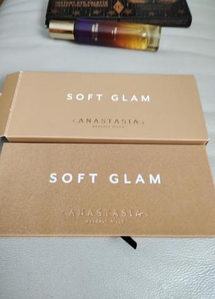 Тени для век Anastasia beverly hills soft glam
