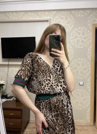 Легкое платье, леопардовый принт1 фото
