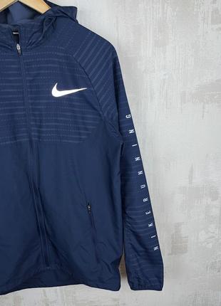 Nike running легкая куртка ветровка для бега тренировок рефлективные элементы4 фото