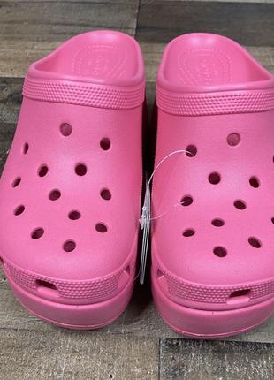 Крокс платформа каблук розовые crocs siren clog hyper pink4 фото