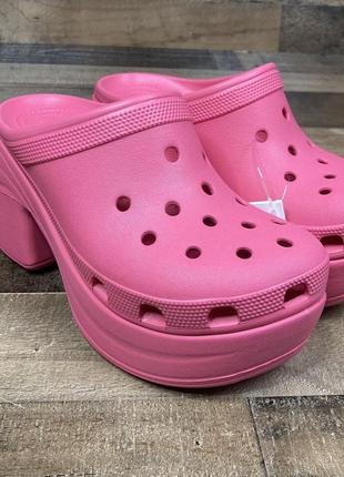 Крокс платформа каблук розовые crocs siren clog hyper pink9 фото