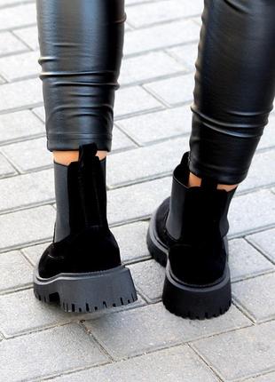 Демісезонні замшеві чорні жіночі черевики челсі, натуральна замша, 36-40р4 фото