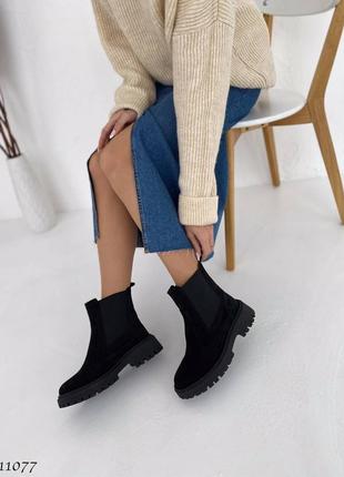 Демісезонні замшеві чорні жіночі черевики челсі, натуральна замша, 36-40р5 фото