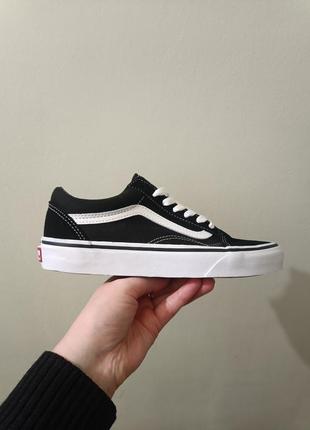 Кеди кеды vans classic old skool black vn000d3hy281 vans vn000d3hy281