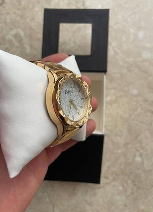 Женские брендовые часы, золотистые часы2 фото