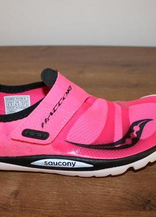 Кросівки бігові saucony hattori, 37 розмір