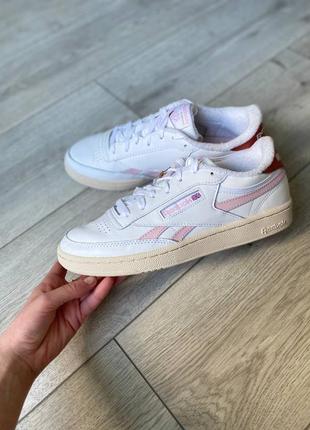 Кроссовки оригинал reebok club c revenge h68693 р.41