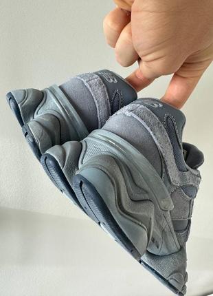 Розкішні жіночі та чоловічі кросівки Womens New Balance FUSE V3 Fast Pitch Molded blue сіро-блакитні4 фото