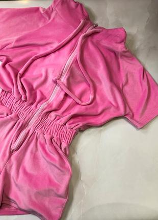 Комбинезон ромпер розовый шортами с молнией молнией с капюшоном футболка велюровый женский1 фото