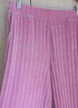 Велюровые штанишки в рубчик, 46-48 размер1 фото