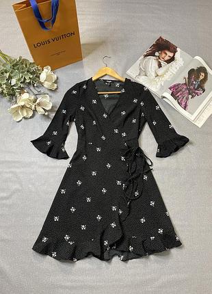 Легкое стильное платье