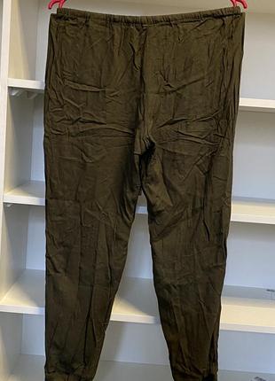 Легкие брюки из вискозы1 фото