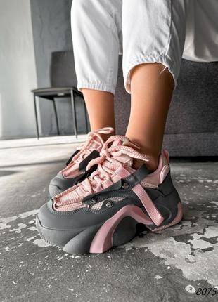 Кросівки жіночі lilo сірі + рожевий екошкіра на масивній підошві кроссовки на платформі