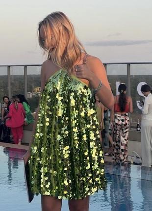 Яблочно-зеленое платье мини с открытой спиной и пайетками asos edition7 фото