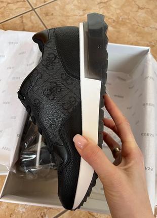 Женские кроссовки guess black melany logo sneakers оригинал7 фото