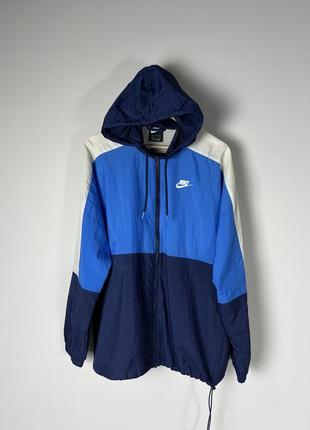 Nike windrunner jacket