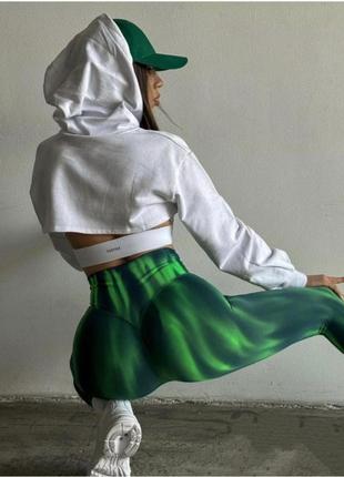 Бесшовные лосины различные виды