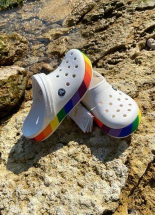 Крокс крокбенд клог білі з веселкою crocs crocband rainbow block clog white5 фото