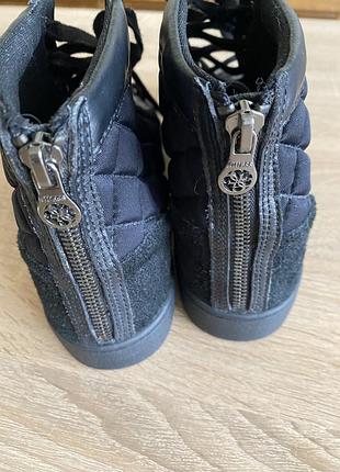 Снікерси guess gloria wedge