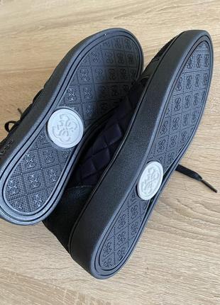 Снікерси guess gloria wedge