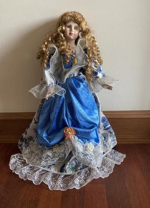 Колекційна порцелянова лялька 2000 року