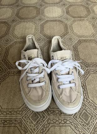 Кроссовки nike go canvas