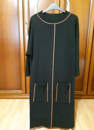 Платье из шерсти