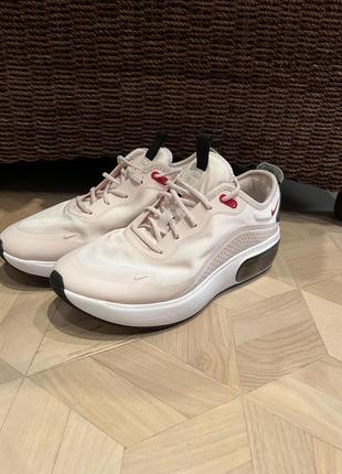 air max adidas