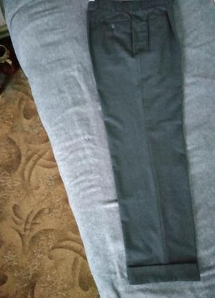 Німецькі штани з тонкої вовни.