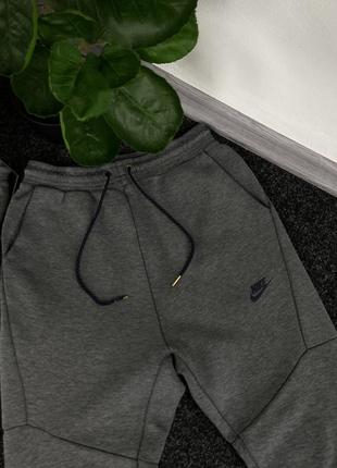 Спортивні штани nike tech fleece3 фото