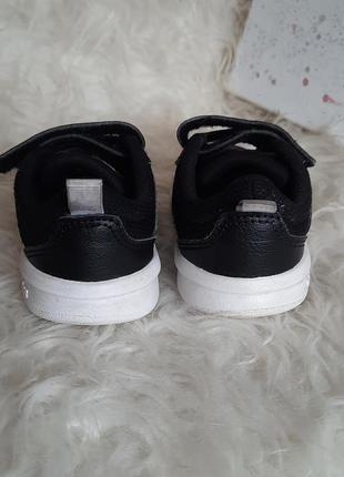 Adidas кросівки 21р.(13.5см) оригінал4 фото