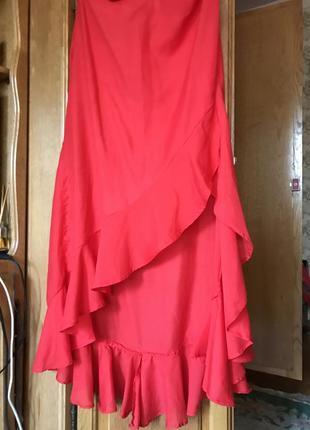 Пляжное платье с рюшами