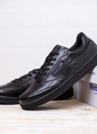 Жіночі кросівки reebok club