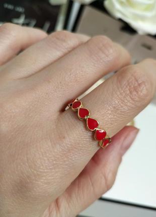 Кільце тонке з сердечками каблучка червоне серце сердечко кольцо золотисте4 фото