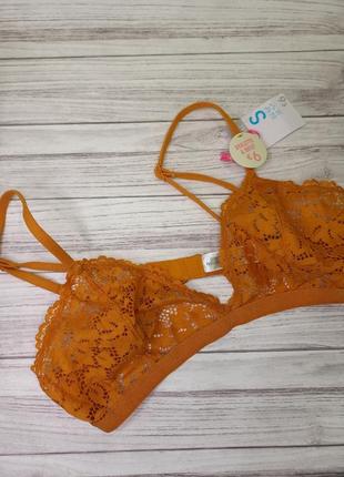 Бюстгальтер без поролона, без костей