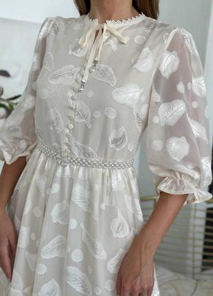 Качественное стильное шифоновое нарядное праздничное платье макси миди белое9 фото