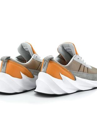 Мужские кроссовки adidas shark brown white6 фото