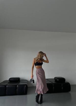 Женская трендовая атласная пудровая юбка миди, шелковая юбка1 фото