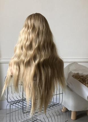 Парик без имитации кожи головы бренда «kitto hair» в цвете блонд (6786)6 фото