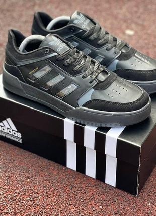 Adidas 40