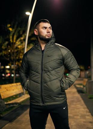 Мужская весенняя куртка nike хаки