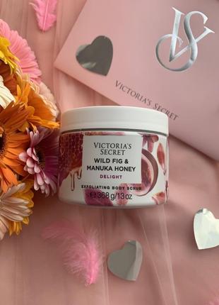 Скраб для тіла victoria's secret natural beauty exfoliating body scrub wild fig &amp; manuka honey3 фото